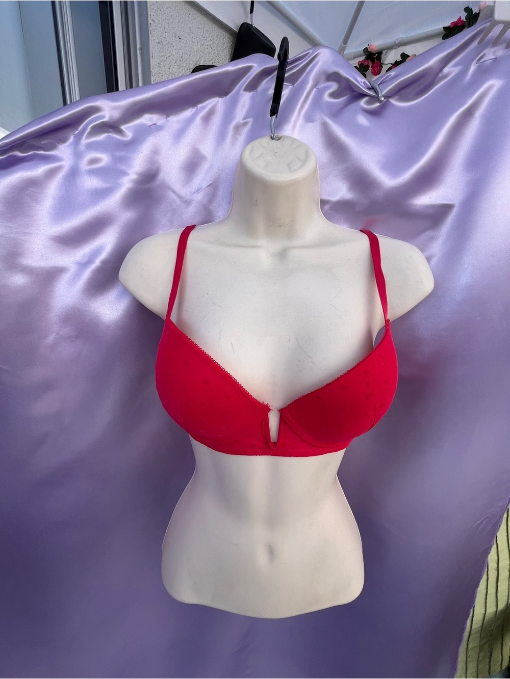Jessica Simpson Hot Pink Wireless Push-Up Bra with Front Keyhole